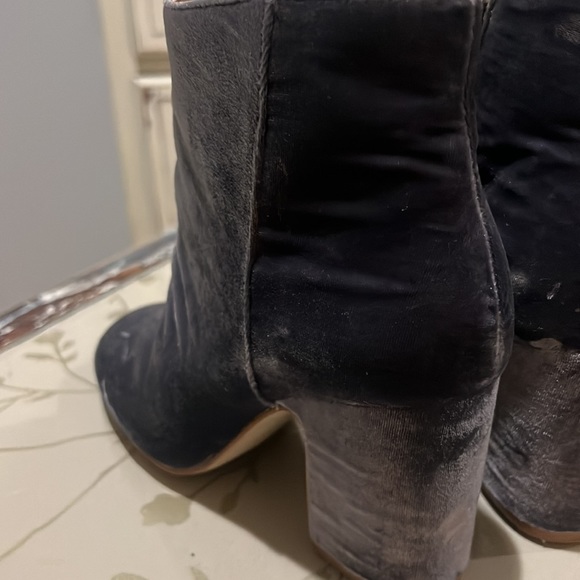 Zara collection lavender velvet platform mid ankle heeled boots - Picture 6 of 13